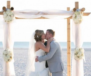 Sirata bride and groom on the beach 9