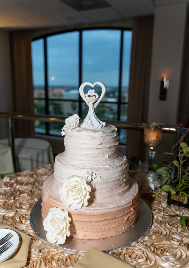 wedding cake at sirata